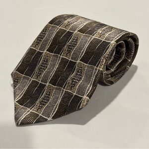 Pierre Cardin 100% Silk Brown Tie